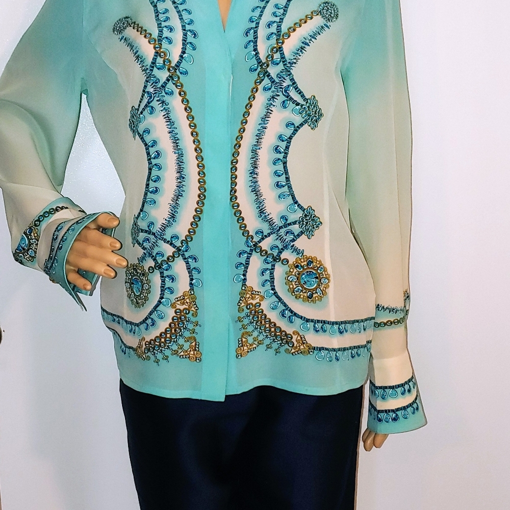 SOLD! ESCADA 36 6 SILK TEAL WHITE GOLD SCROLL SIGNATURE BUTTONS - Picture 4 of 10